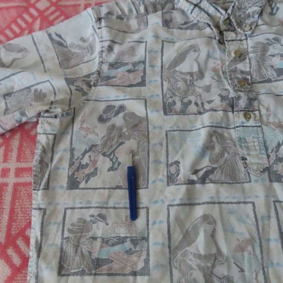 Reyn Spooner Dietrich Varez Men's XL Catholic Father Damien Hawaiian Aloha Shirt - Picture 3 of 8